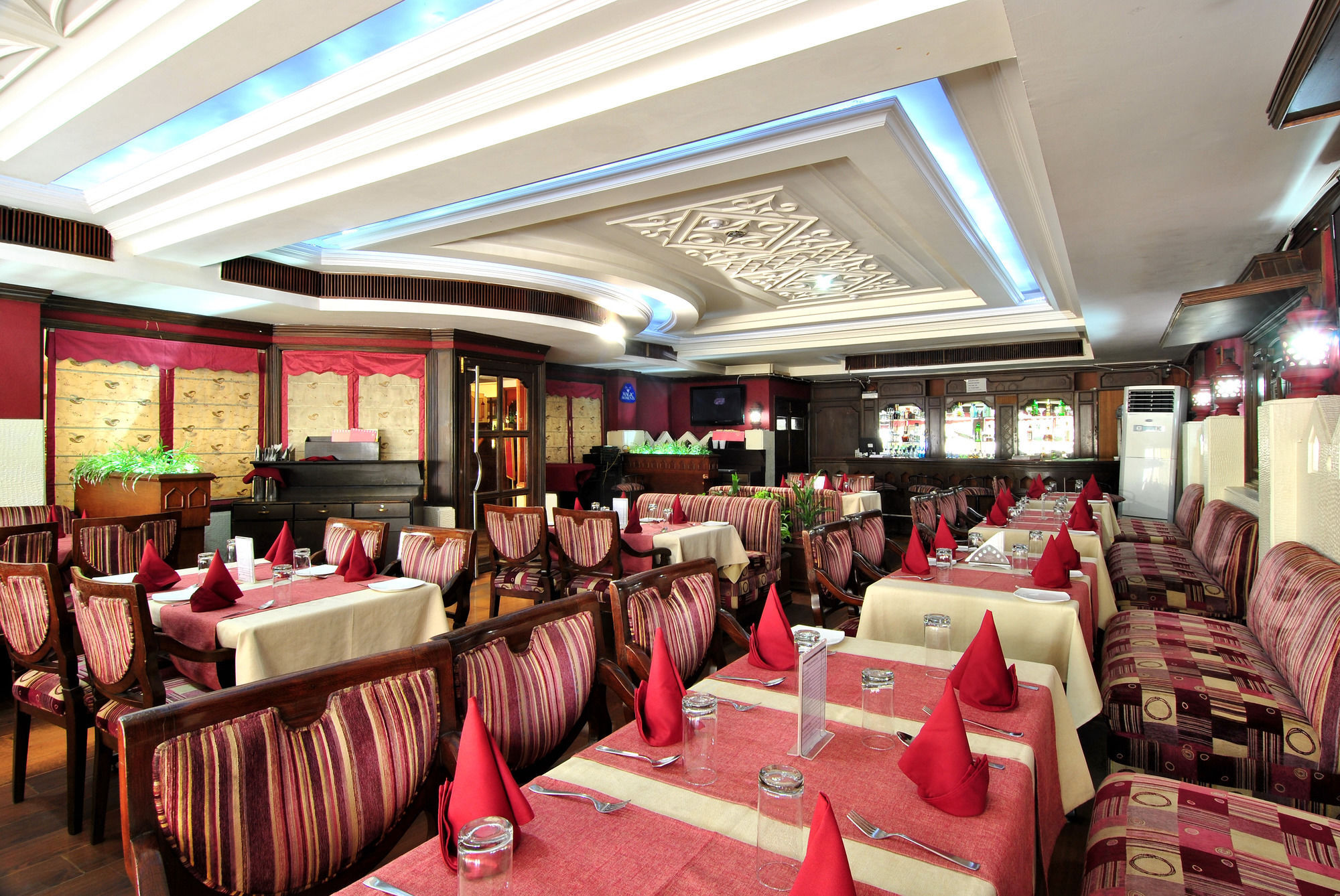 โฮเต็ล โซลิแทร์ Hotel จัณฑีครห์ ภายนอก รูปภาพ