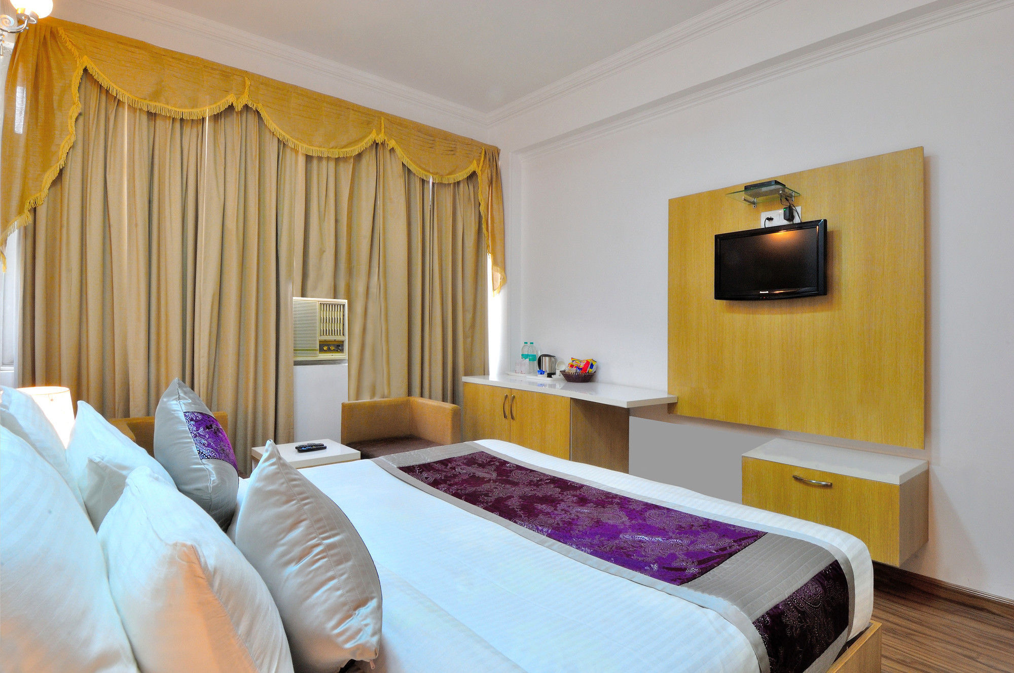 โฮเต็ล โซลิแทร์ Hotel จัณฑีครห์ ภายนอก รูปภาพ