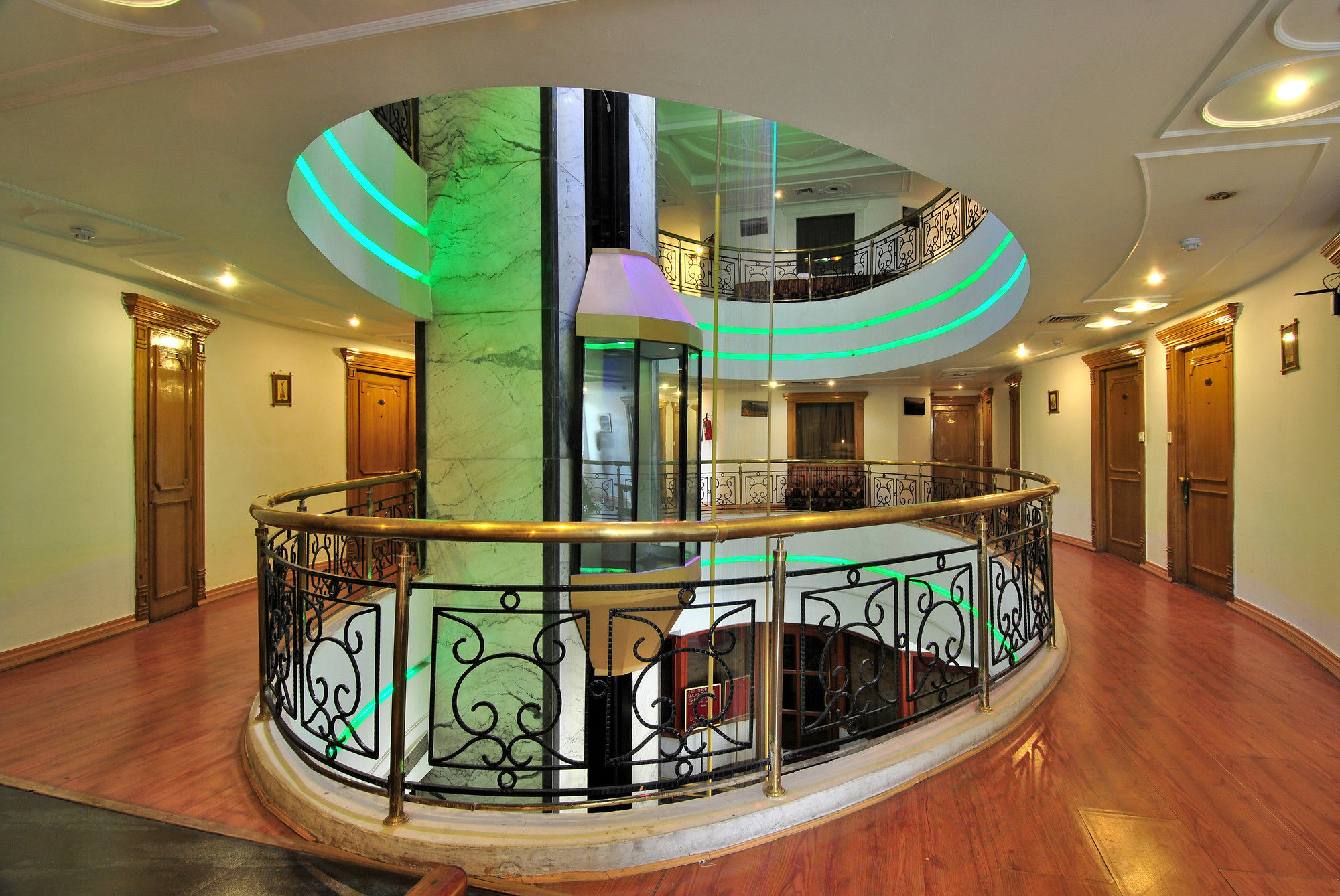 โฮเต็ล โซลิแทร์ Hotel จัณฑีครห์ ภายนอก รูปภาพ